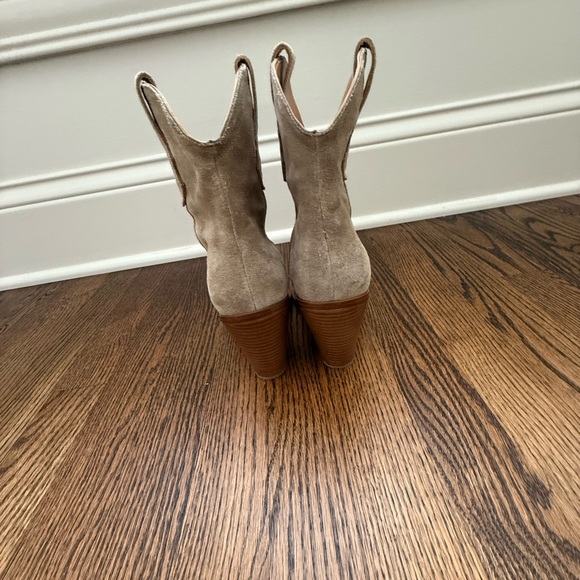 Sigerson Morrison Kalila suede western boots Size 37 beige - Picture 10 of 11